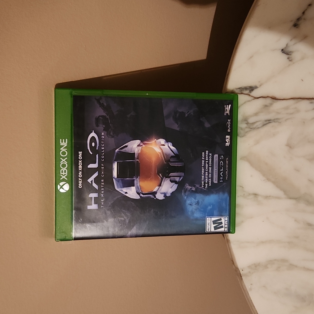 XBOX One Halo Master Chief Collections No Scratches